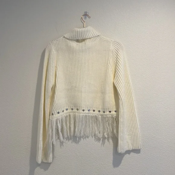 Lulu's - Turtleneck Sweater with Fringe - Ivory/White - Size M - Picture 2 of 6